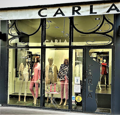 Magasin de vêtements pour femmes Carla Saint-Étienne