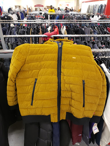 Department Store «T.J. Maxx and HomeGoods», reviews and photos, 35 Talcottville Rd, Vernon, CT 06066, USA