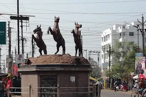 Statue of Horses image