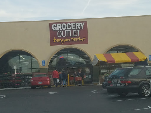 Grocery Store «Grocery Outlet Bargain Market», reviews and photos, 12010 San Pablo Ave, Richmond, CA 94805, USA