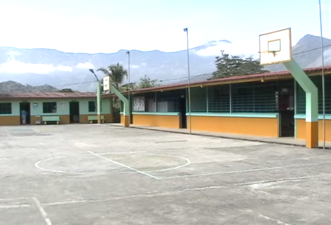 Colegio, Jorge Sanchez Moreno - Escuela