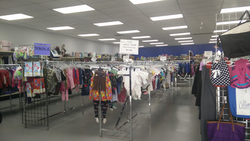 Thrift Store «Goodwill», reviews and photos, 15205 N Holly Rd, Holly, MI 48442, USA