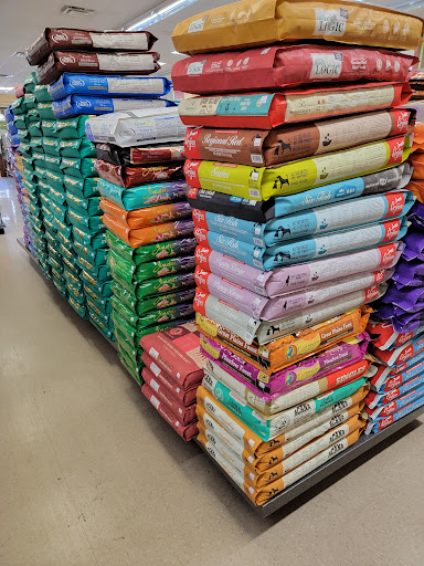 Pet Supply Store «PetPeople», reviews and photos, 4631 Everhard Rd NW, Canton, OH 44718, USA