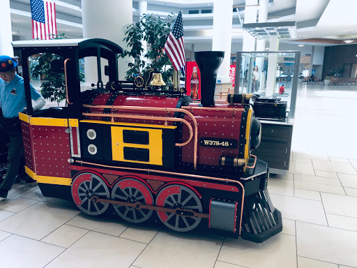 Shopping Mall «Cary Towne Center», reviews and photos, 1105 Walnut St, Cary, NC 27511, USA