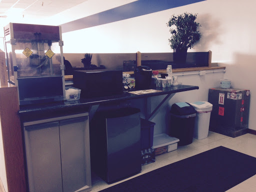 Used Car Dealer «Ubersox Used Car Super Store», reviews and photos, 101 W 8th St, Monroe, WI 53566, USA