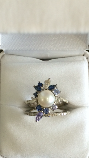 Jewelry Designer «Fort Thomas Jewelers», reviews and photos, 2780 Alexandria Way, Highland Heights, KY 41076, USA