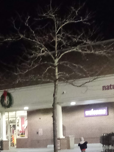 Supermarket «Super Stop & Shop», reviews and photos, 204 Garfield Ave, Cranston, RI 02901, USA