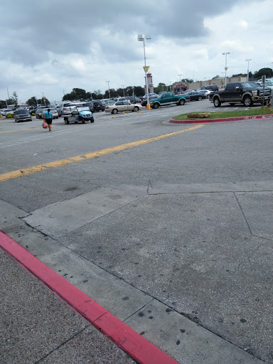 Discount Store «Factory 2-U (Fallas Discount Stores)», reviews and photos, 4200 South Fwy, Fort Worth, TX 76115, USA