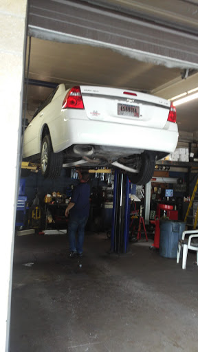 Auto Repair Shop «Superlube Complete Car Care Center», reviews and photos, 21217 Euclid Ave, Euclid, OH 44117, USA