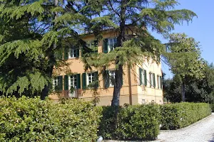Villa La Perla image