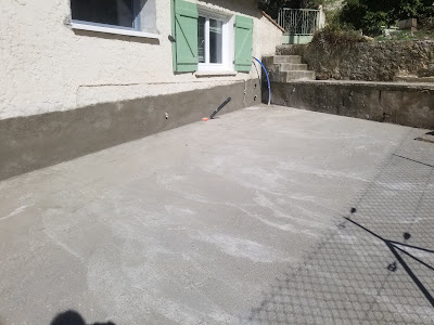 ETTHARI TRINGALI à Pertuis