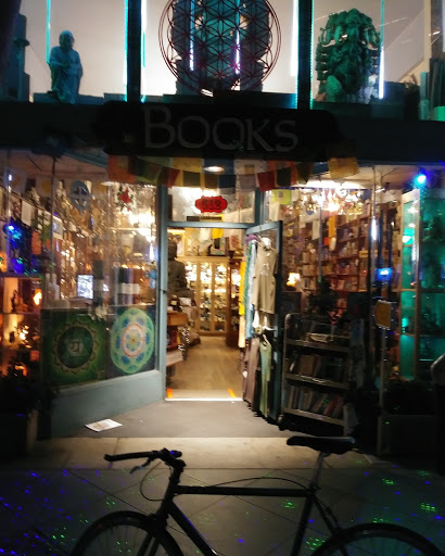 Book Store «Thunderbolt Spiritual Books», reviews and photos, 512 Santa Monica Blvd, Santa Monica, CA 90401, USA