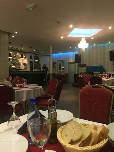 Reviews of Restaurant Romanesc (zaraza) in London - Pizza
