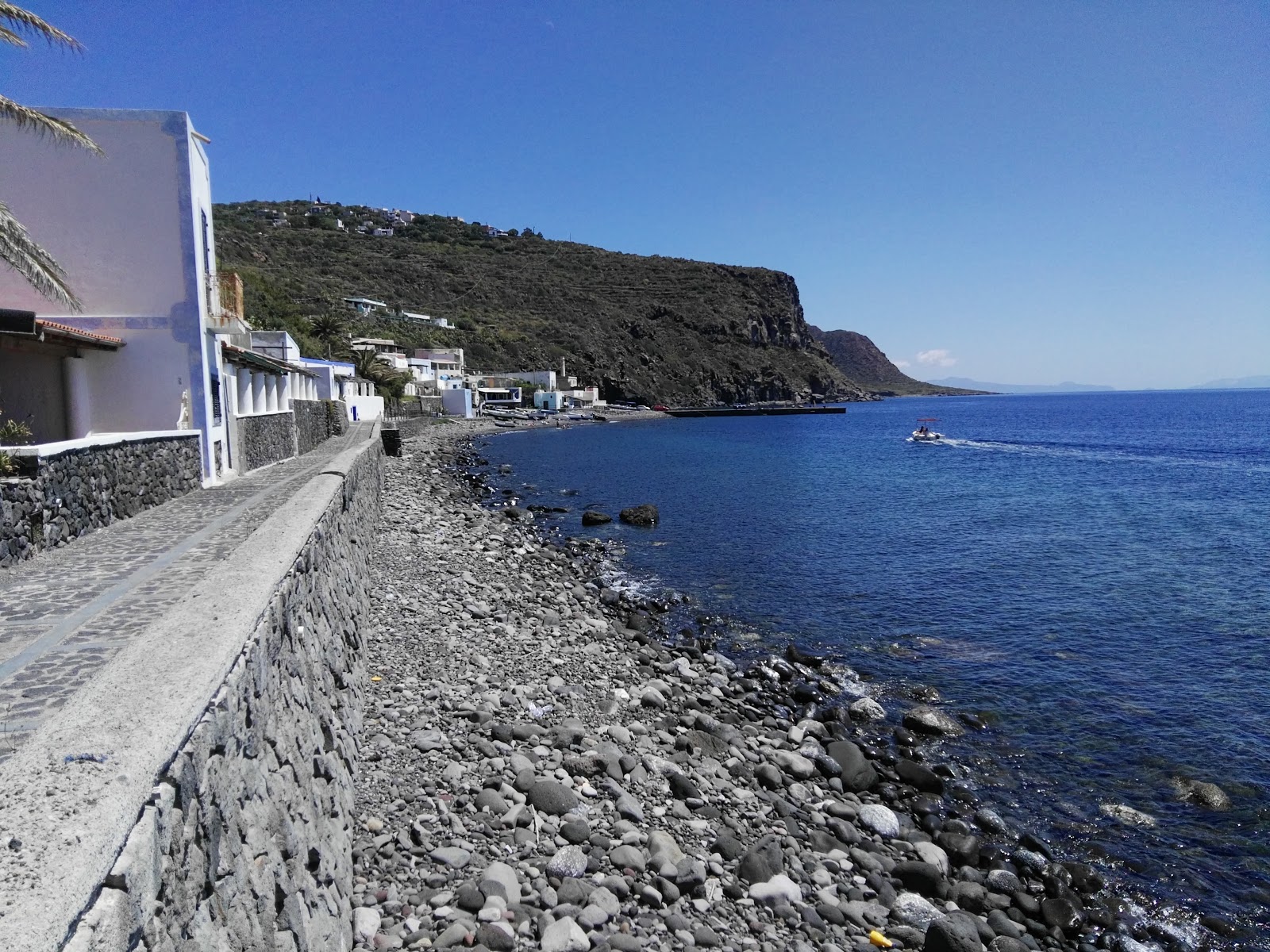 Photo de Pecorini a Mare Beach avec un niveau de propreté de assez propre