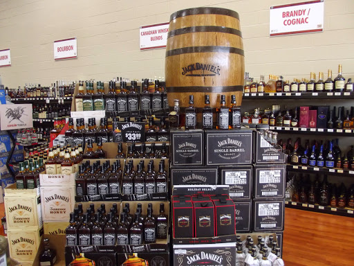 Liquor Store «Old Fort Liquor & Wine», reviews and photos, 144 Cason Ln, Murfreesboro, TN 37128, USA