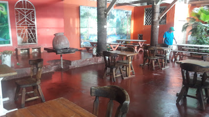 Restaurante La Maloca - Muelle, Ricaurte, Cundinamarca, Colombia