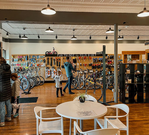 Outdoor Sports Store «Switchback Gear Exchange», reviews and photos, 2166 Plainfield Ave NE, Grand Rapids, MI 49505, USA