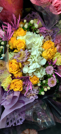 Supermarket «Giant Eagle Supermarket», reviews and photos, 3113 Green Garden Rd, Aliquippa, PA 15001, USA