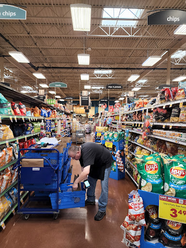 Grocery Store «Fred Meyer», reviews and photos, 19200 SW Martinazzi Ave, Tualatin, OR 97062, USA