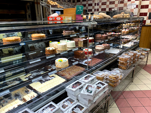 Gourmet Grocery Store «Market Basket», reviews and photos, 813 Franklin Lake Rd, Franklin Lakes, NJ 07417, USA