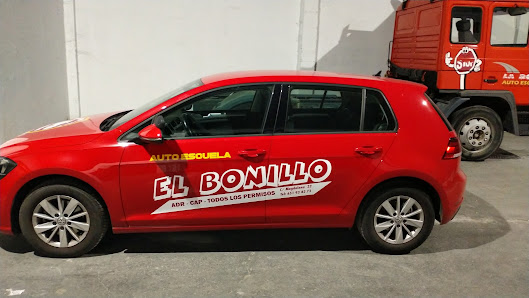 Autoescuela EL BONILLO C. Magdalena, 22, 02610 El Bonillo, Albacete, España