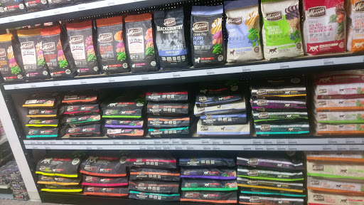 Pet Store «Plaza Pet World», reviews and photos, 230 Livingston St, Northvale, NJ 07647, USA