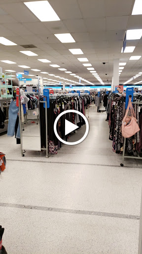 Clothing Store «Ross Dress for Less», reviews and photos, 13855 Outlet Dr, Silver Spring, MD 20904, USA