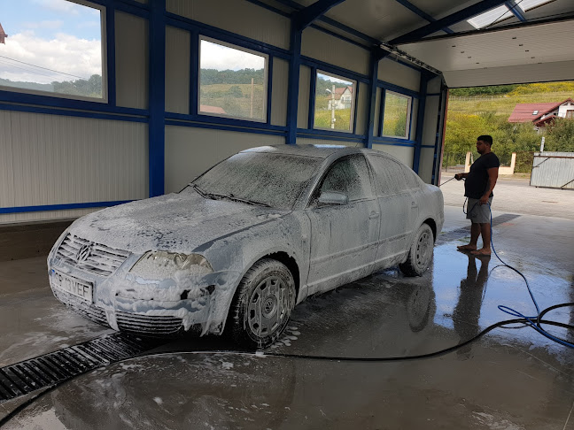 Opinii despre Spalatoria Auto Bubble Wash în Mureș - Spălătorie auto