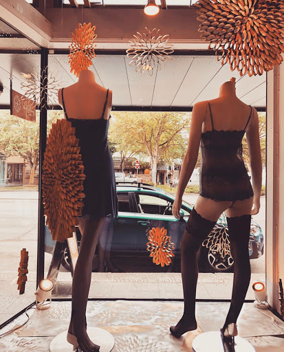 Lingerie Store «Bellefleur Lingerie Boutique», reviews and photos, 3504 Fremont Pl N, Seattle, WA 98103, USA