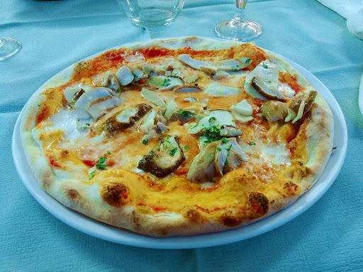 Ristorante Pizzeria Quattro Strade in Diano Marina, Provincia di Imperia