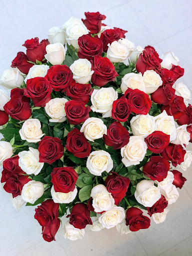 Florist «Everest Florist and Gifts Sacramento», reviews and photos, 7137 Walerga Rd, Sacramento, CA 95842, USA