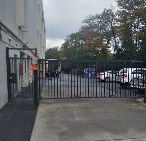 Self-Storage Facility «Public Storage», reviews and photos, 1510 Spring Hill Rd, McLean, VA 22102, USA