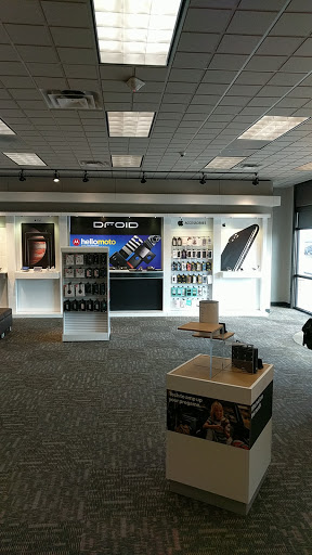 Cell Phone Store «Verizon», reviews and photos, 26036 US-290 #100, Cypress, TX 77429, USA