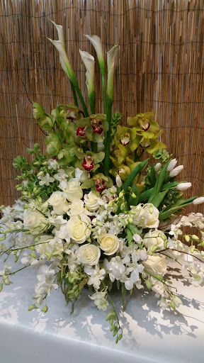 Florist «Louis Gardens Florist», reviews and photos, 1251 S Beach Blvd q, La Habra, CA 90631, USA