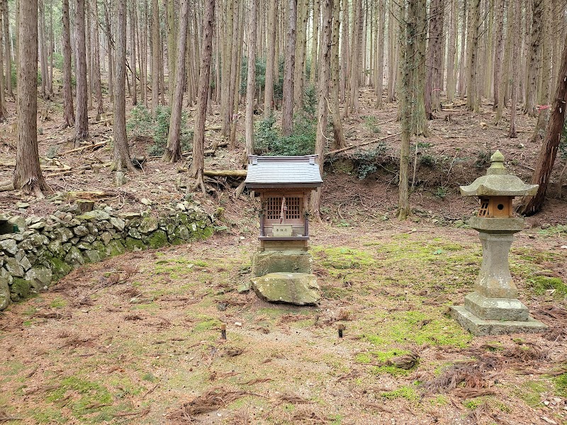 瀧龍神社
