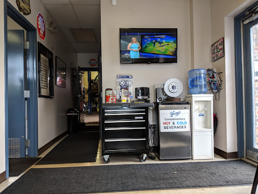Auto Repair Shop «Henry’s Service Center Inc.», reviews and photos, 3041 S Wayne Rd, Wayne, MI 48184, USA