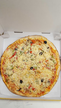 Plats et boissons du Pizzeria Maë pizza à Cassen - n°15