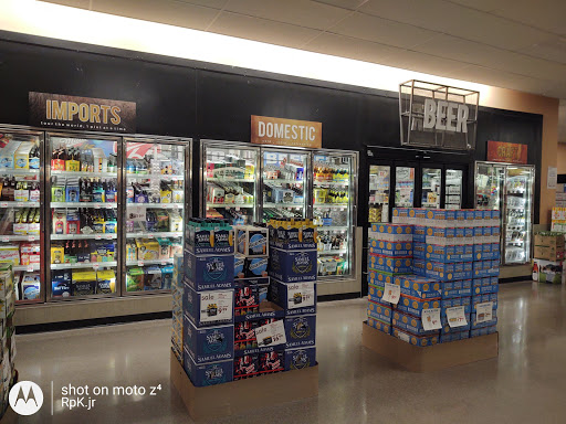 Supermarket «Giant Eagle Supermarket», reviews and photos, 1800 W State St, Alliance, OH 44601, USA