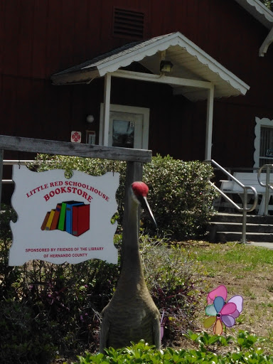 Used Book Store «Library Book Corner», reviews and photos, 1208 Kenlake Ave, Spring Hill, FL 34606, USA