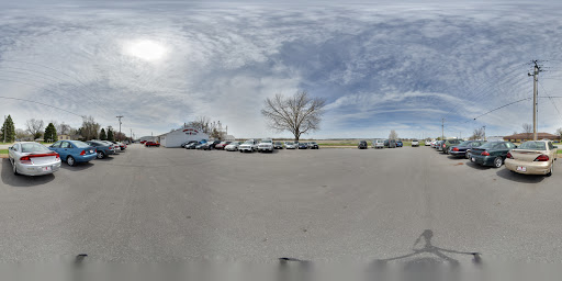 Used Car Dealer «Harris Boyz Auto», reviews and photos, 2115 S Riverside Dr, Iowa City, IA 52246, USA