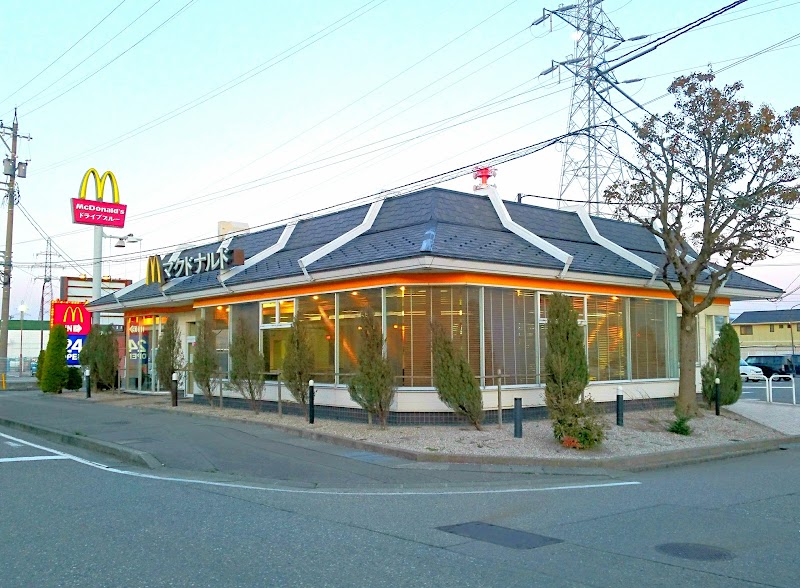 マクドナルド ８号線北町店 石川県金沢市二ツ屋町 ファースト フード店 レストラン グルコミ