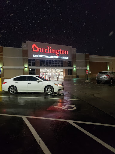 Clothing Store «Burlington Coat Factory», reviews and photos, 7747 Mall Rd, Florence, KY 41042, USA