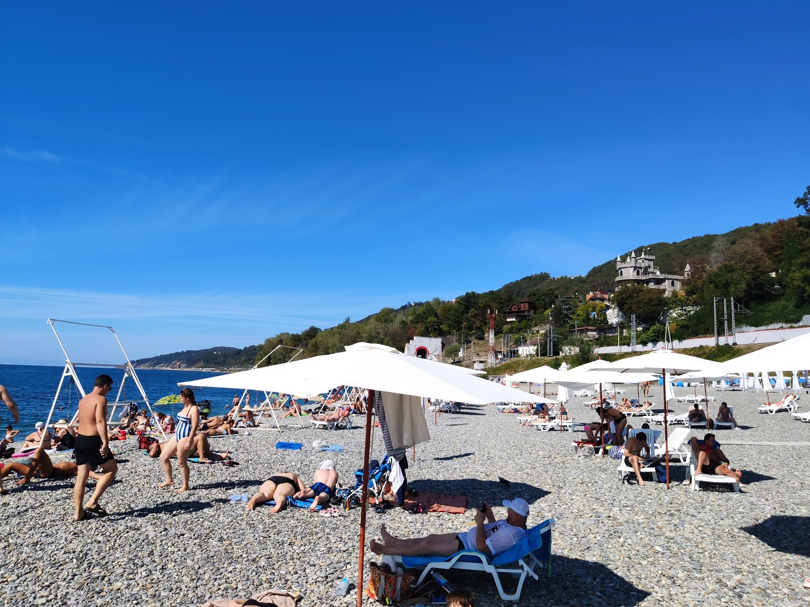 Fotografija Lastochka beach z prostorna obala