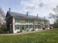 Extérieur du Restaurant Gîte La Maison D'Aubigny à Les Hauts de Forterre - n°9