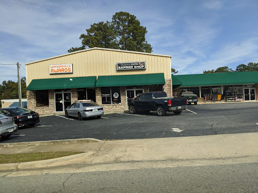 Barber Shop «Upper Cuts By Maggie - Barber Shop», reviews and photos, 1412 Baytree Rd, Valdosta, GA 31602, USA