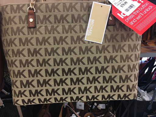 Department Store «T.J. Maxx», reviews and photos, 411 Mariner Way, Biddeford, ME 04005, USA