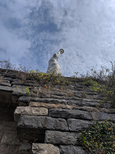 Tourist Attraction «Dauphin Narrows Statue Of Liberty», reviews and photos, US-22, Dauphin, PA 17018, USA