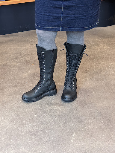 Shoe Store «John Fluevog Shoes», reviews and photos, 205 Pine St, Seattle, WA 98101, USA