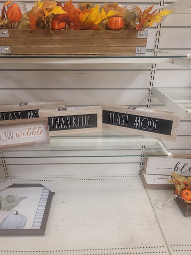 Department Store «HomeGoods», reviews and photos, 10025 N Michigan Rd, Carmel, IN 46032, USA