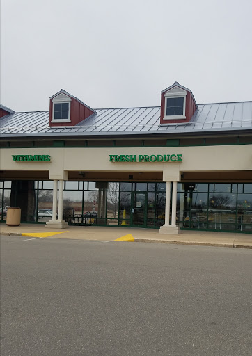 Grocery Store «Fresh Thyme Farmers Market - Kenosha», reviews and photos, 7100 Green Bay Rd, Kenosha, WI 53142, USA